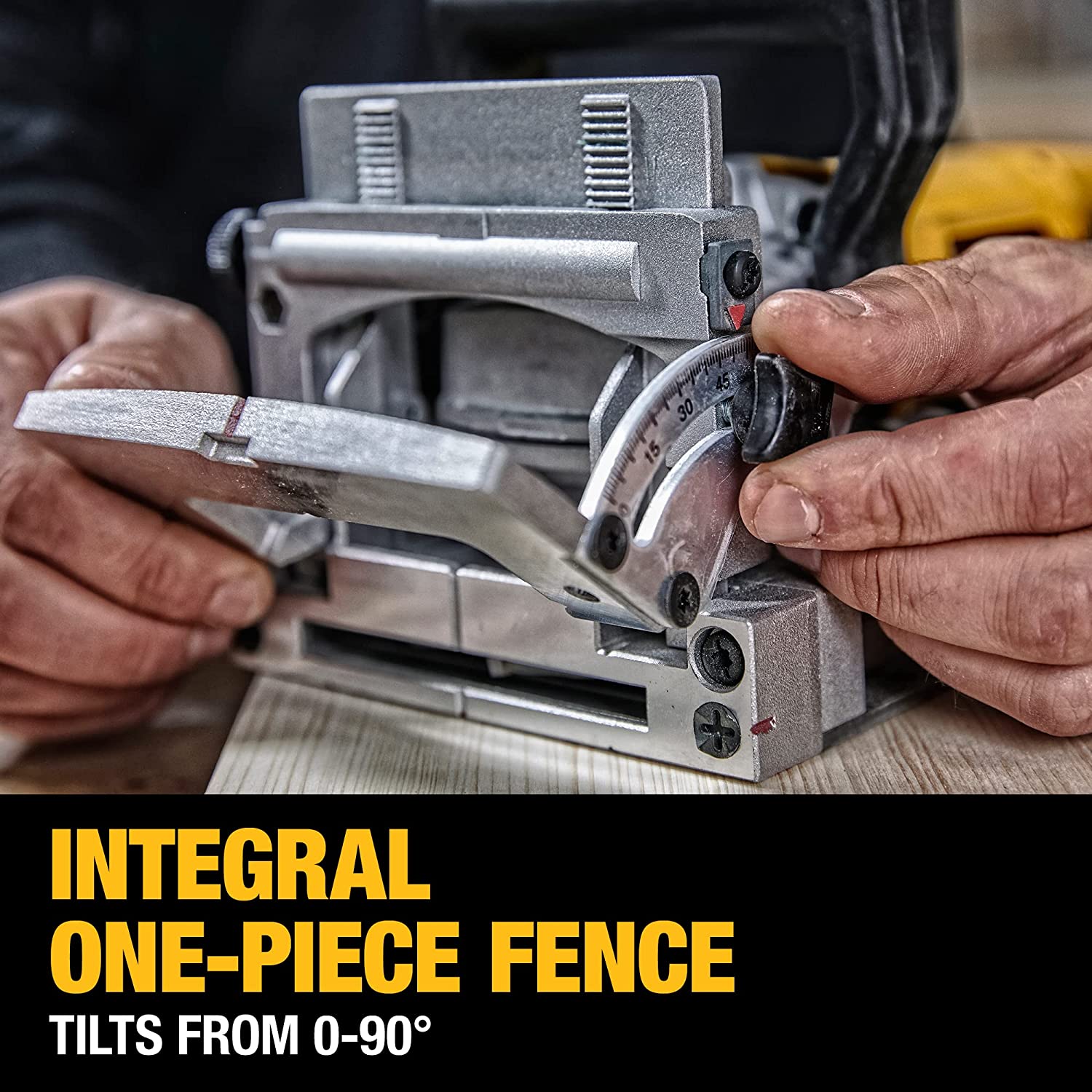 DEWALT DW682K Assembleuse à lamelles 6,5 Ampères