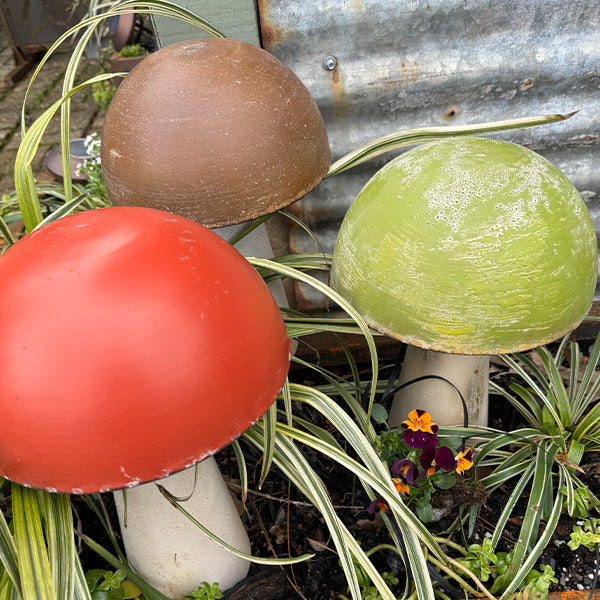 12 Inch Iron Handmade Mushroom Garden Decor, Set of 5
