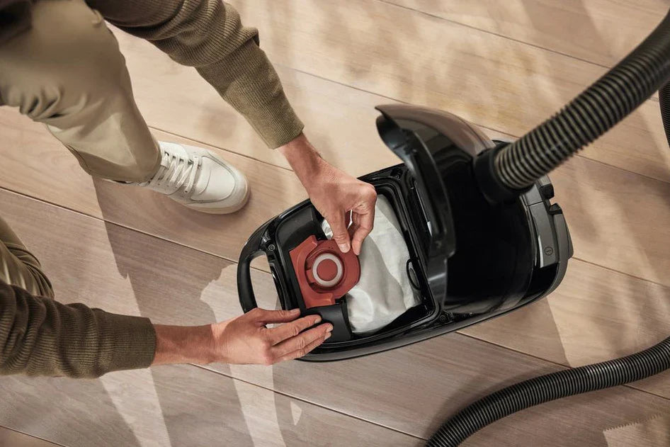 Aspirateur traîneau MIELE Guard M1 Performance, 800W, rayon d'action 11m, HEPA AirClean