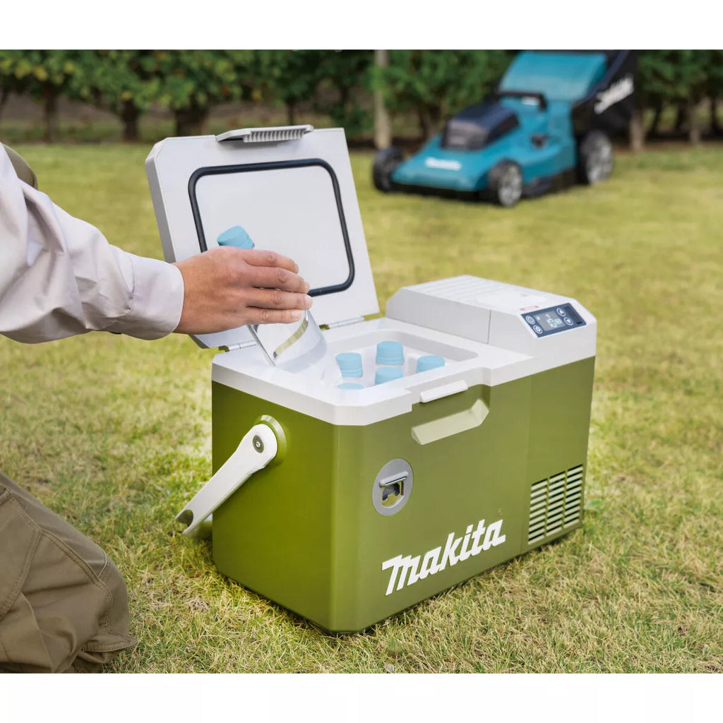 Glacière / Chauffe-plat sans fil Makita CW003GZ03 40V ou 18V LXT 7 Litres (corps seul, doré)